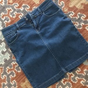 Old Navy blue jean skirt, size 4